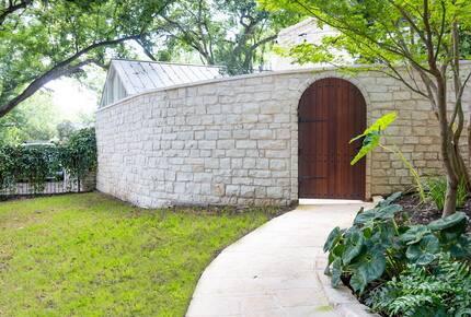 Mustard Seed with Private Dock - Austin, Texas