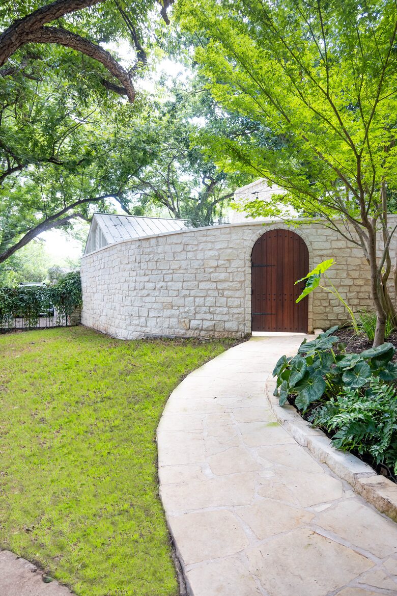 Mustard Seed with Private Dock - Austin, Texas