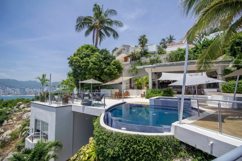 Stunning Paradise with Panoramic Acapulco Bay Views - Acapulco de Juárez Municipality, Mexico