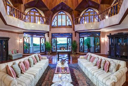 El Castillo de Esparza - Esparza, Costa Rica