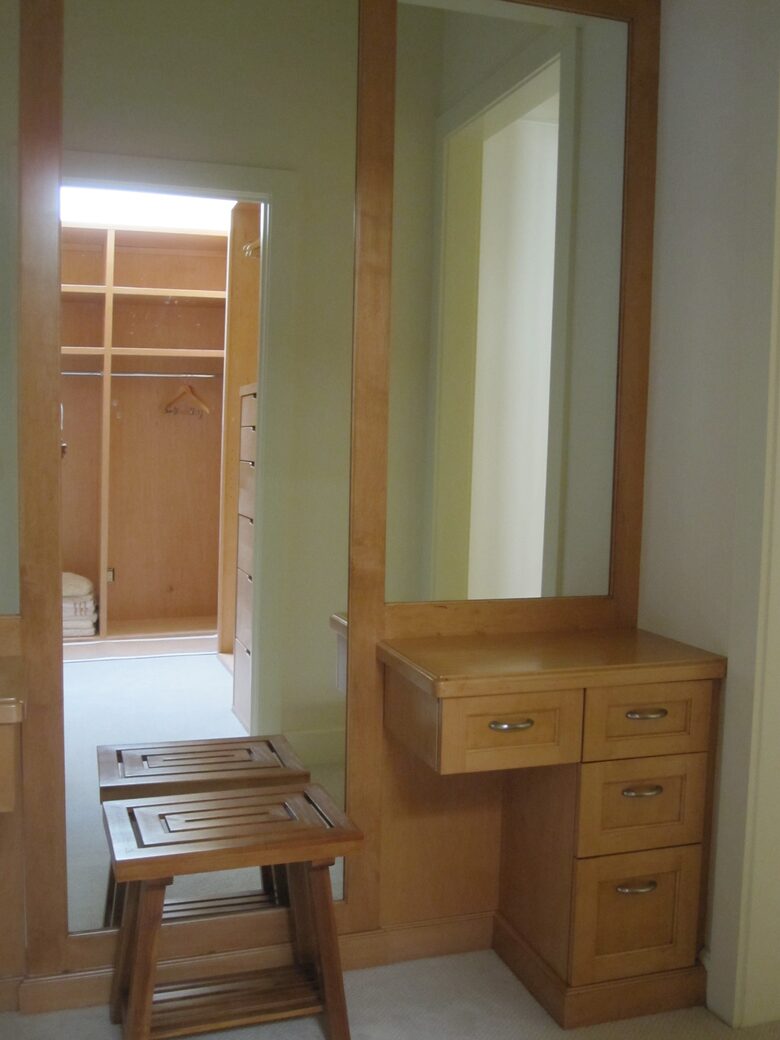 Sausalito Living with Spectacular Views - Sausalito, California