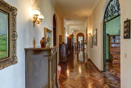 El Castillo de Esparza - Esparza, Costa Rica