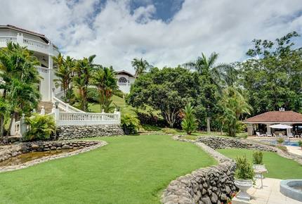 El Castillo de Esparza - Esparza, Costa Rica