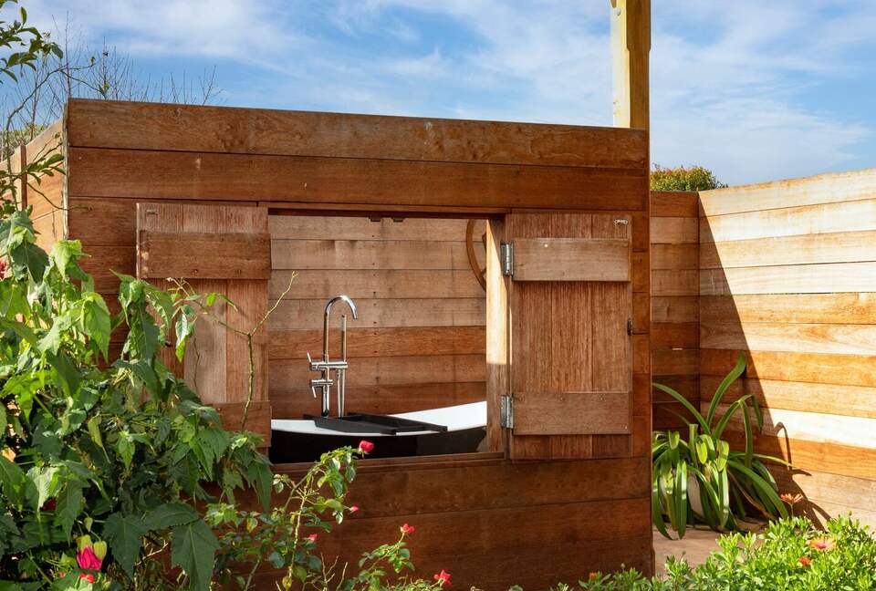 Rose Cottage - Karaka, New Zealand