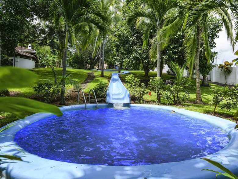 El Castillo de Esparza - Esparza, Costa Rica