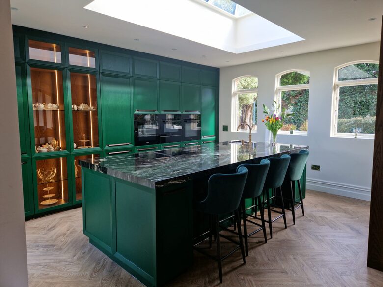 Kylemore - Bray, Ireland