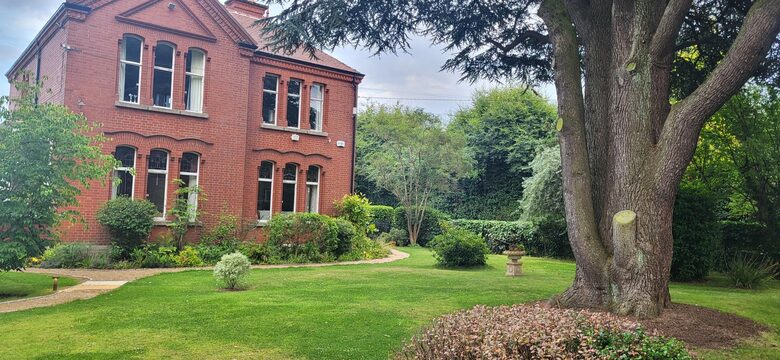 Kylemore - Bray, Ireland