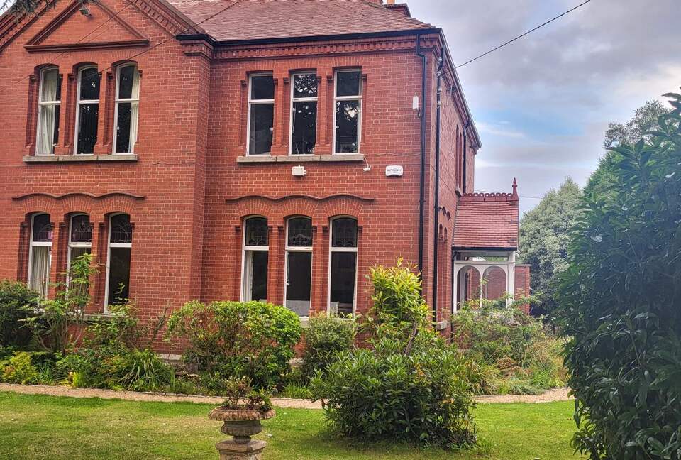 Kylemore - Bray, Ireland