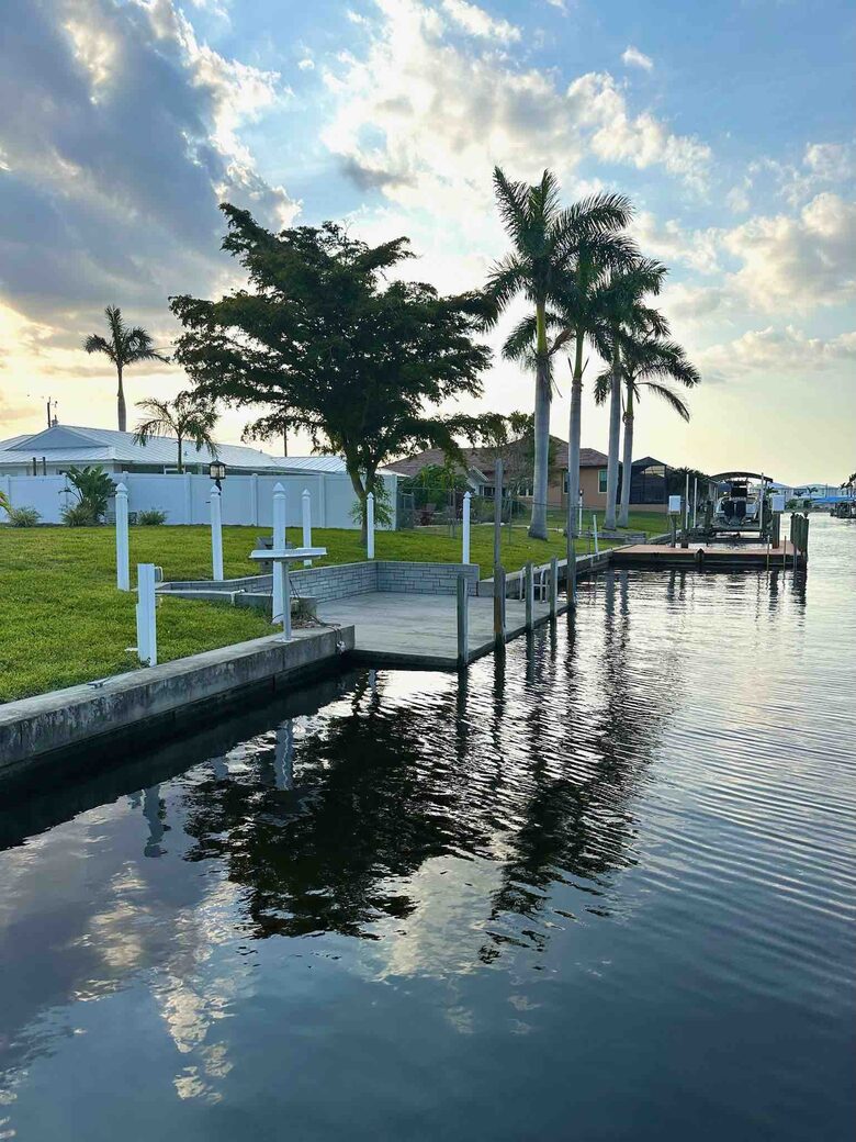 Little Piece of Heaven | Direct gulf access - Cape Coral, Florida