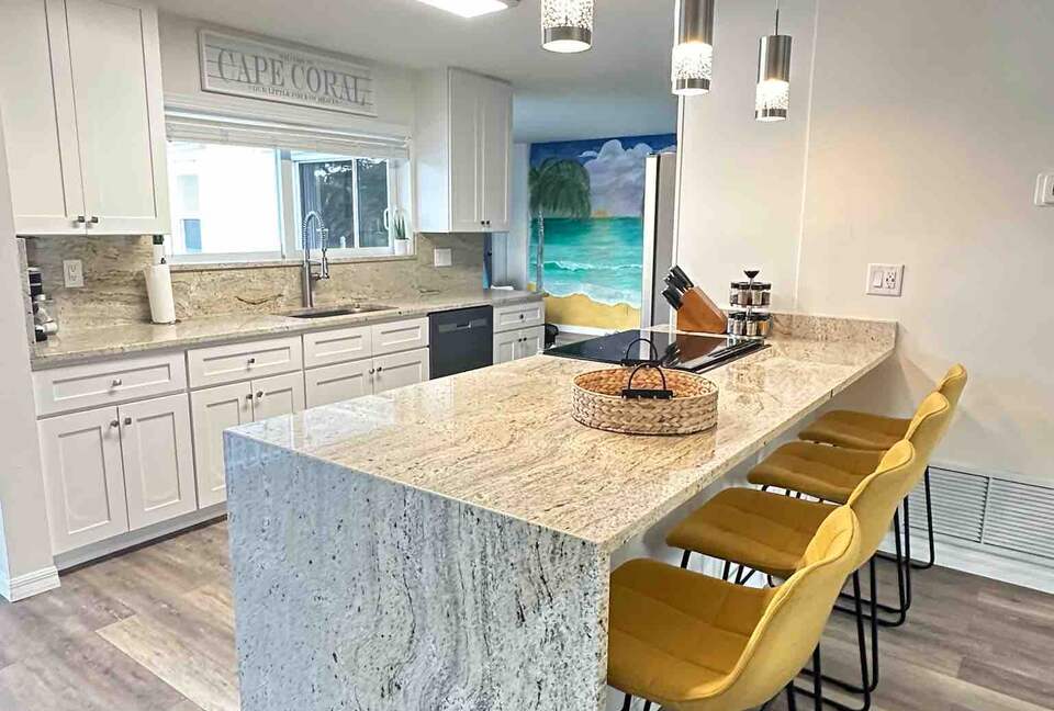 Little Piece of Heaven | Direct gulf access - Cape Coral, Florida