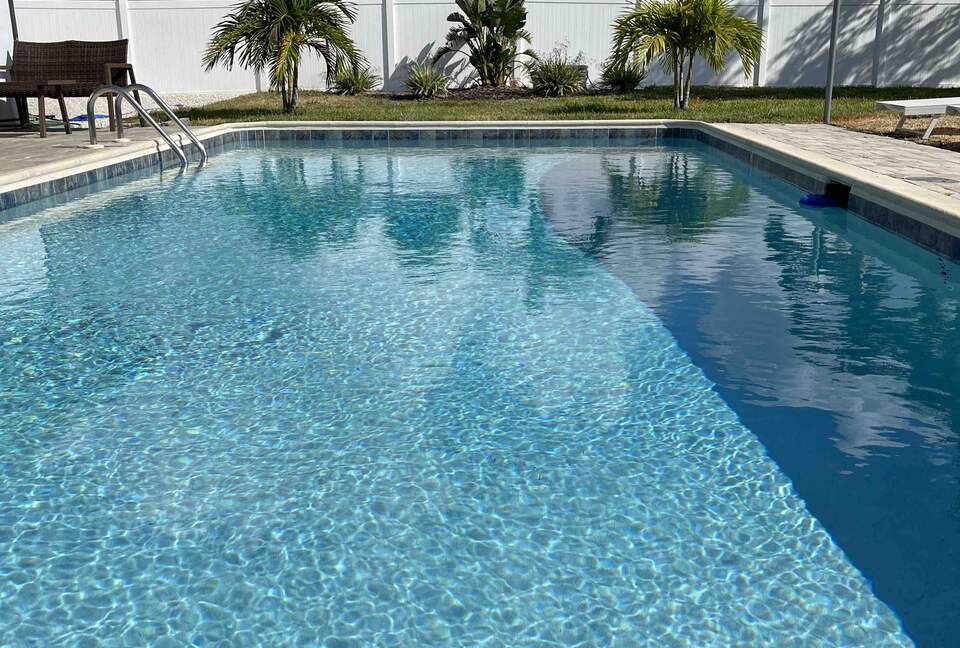 Little Piece of Heaven | Direct gulf access - Cape Coral, Florida