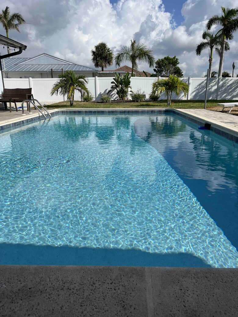 Little Piece of Heaven | Direct gulf access - Cape Coral, Florida