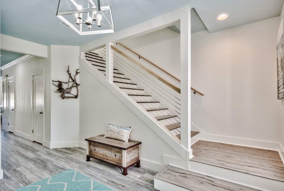 Destin Getaway | Heated Pool | Hot Tub | Golf Cart |Beach Service I Bikes - Destin, Florida