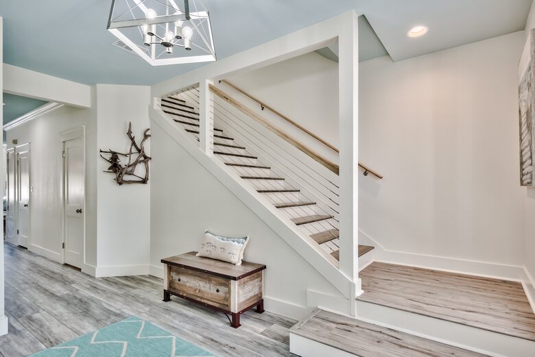 Destin Getaway | Heated Pool | Hot Tub | Golf Cart |Beach Service I Bikes - Destin, Florida