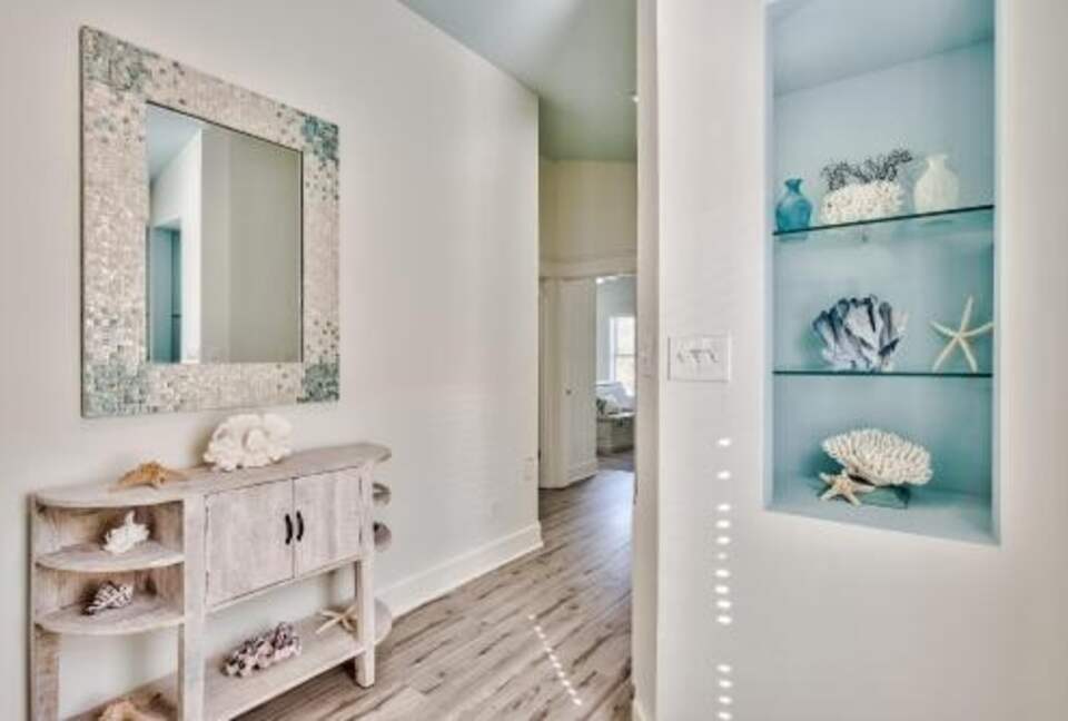 Destin Getaway | Heated Pool | Hot Tub | Golf Cart |Beach Service I Bikes - Destin, Florida