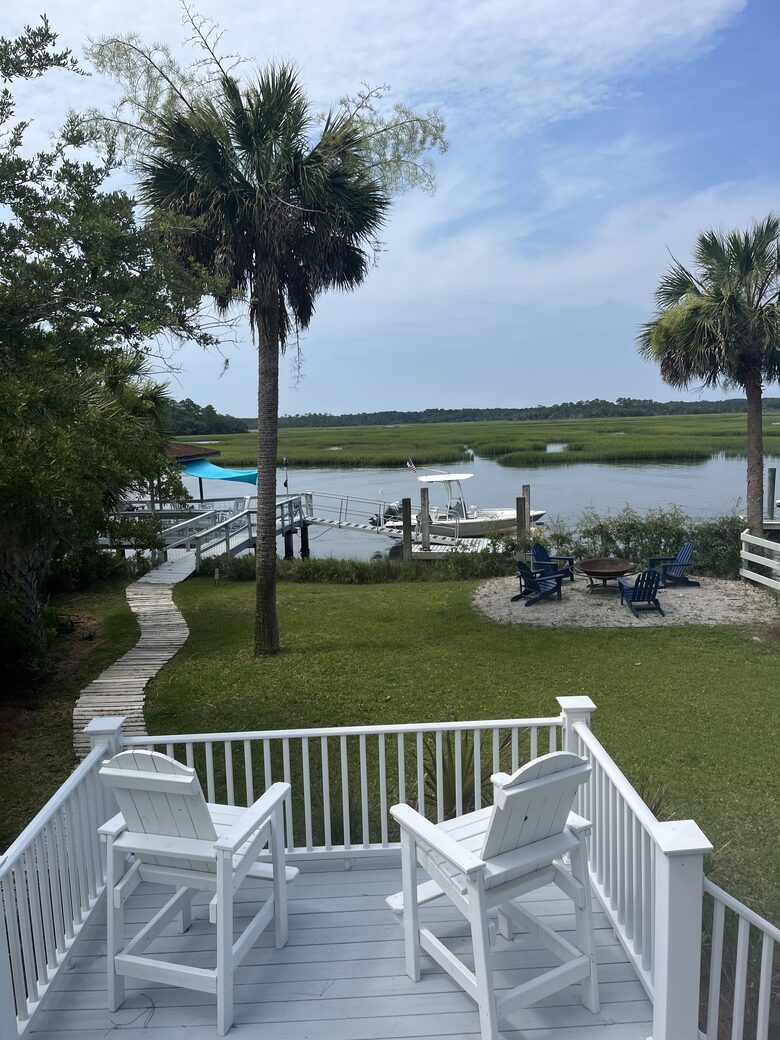 Edisto Island Deep Water Cottage - Edisto Island, South Carolina