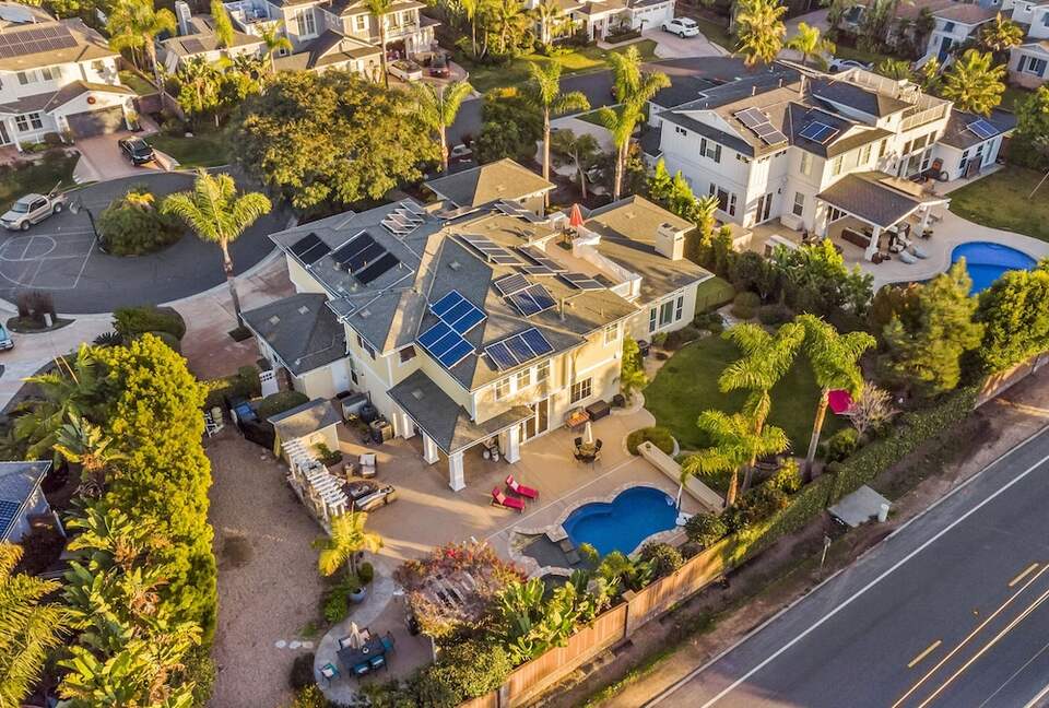 Stunning Resort Home | Pool | Hot Tub | Games - Encinitas, California