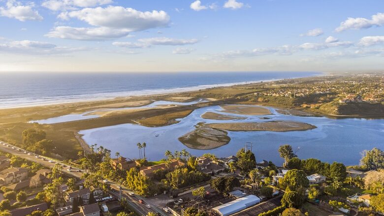 Stunning Resort Home | Pool | Hot Tub | Games - Encinitas, California