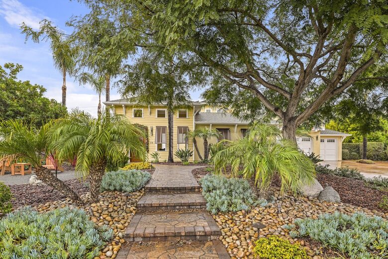 Stunning Resort Home | Pool | Hot Tub | Games - Encinitas, California