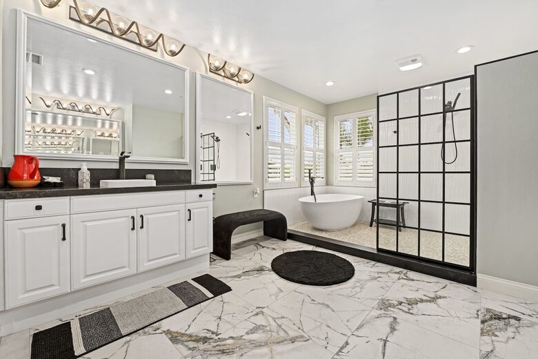 Stunning Resort Home | Pool | Hot Tub | Games - Encinitas, California