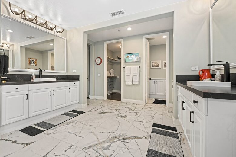 Stunning Resort Home | Pool | Hot Tub | Games - Encinitas, California