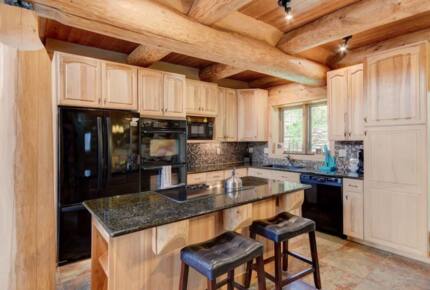 Winter Park Luxury Log Home | Hot Tub | Arcade |Amazing Views - Fraser, Colorado