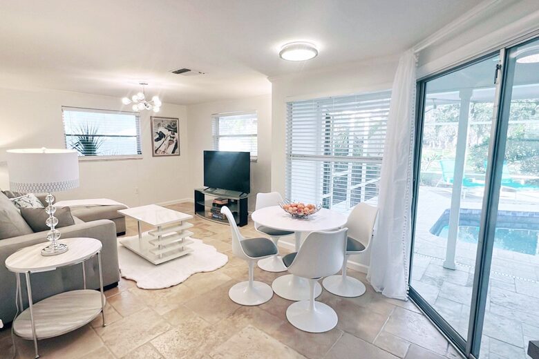 Sarasota Holiday House | Siesta Key Beach 5 Min Away - Sarasota, Florida