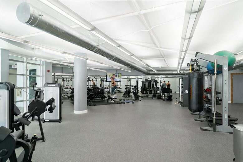 Luxury 2-Bedroom Escape with Amazing Ocean Views - Miami, Florida