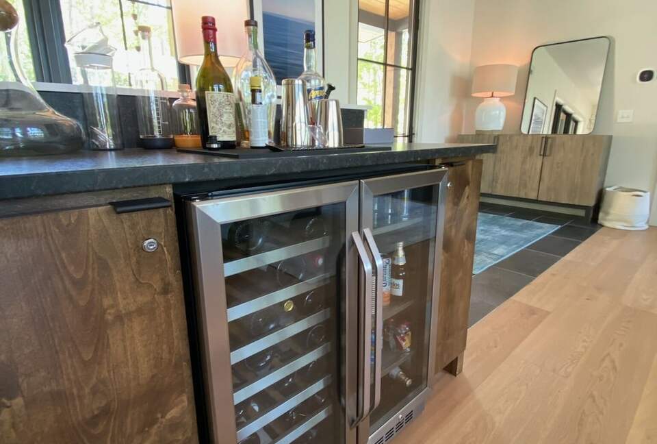 Stunning New Lake Keowee Contemporary Waterfront Home! - Six Mile, South Carolina