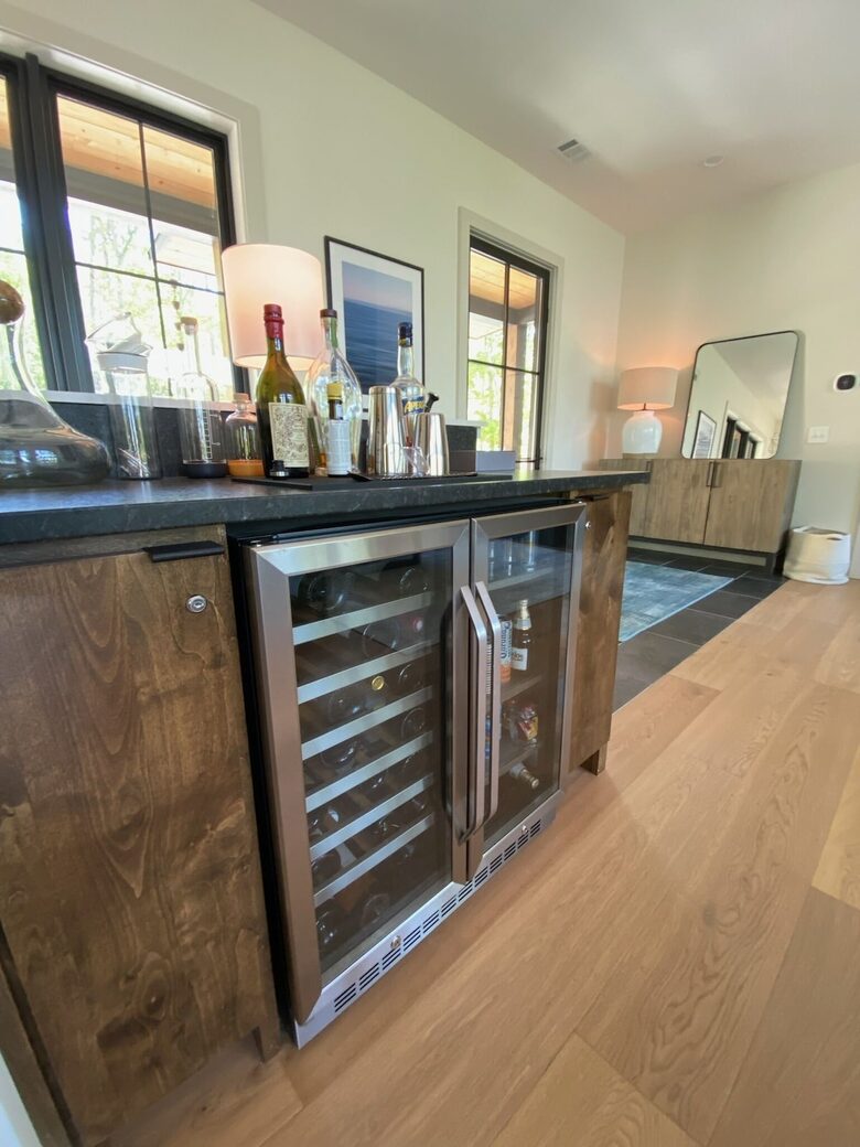 Stunning New Lake Keowee Contemporary Waterfront Home! - Six Mile, South Carolina