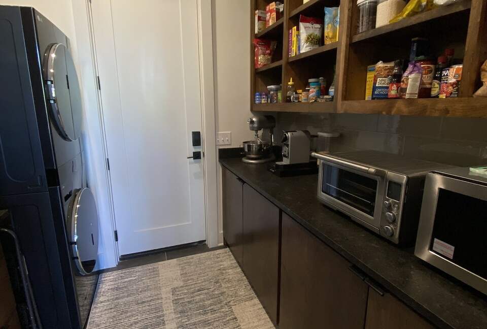 Stunning New Lake Keowee Contemporary Waterfront Home! - Six Mile, South Carolina