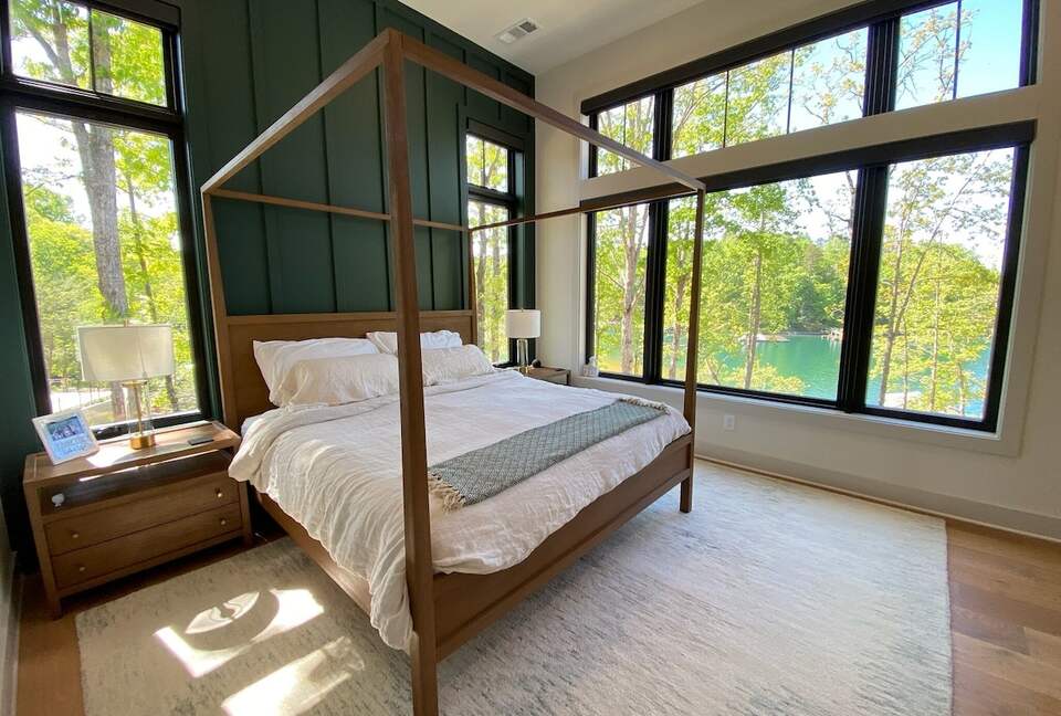 Stunning New Lake Keowee Contemporary Waterfront Home! - Six Mile, South Carolina