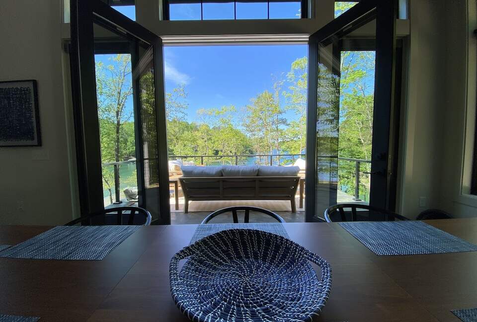 Stunning New Lake Keowee Contemporary Waterfront Home! - Six Mile, South Carolina
