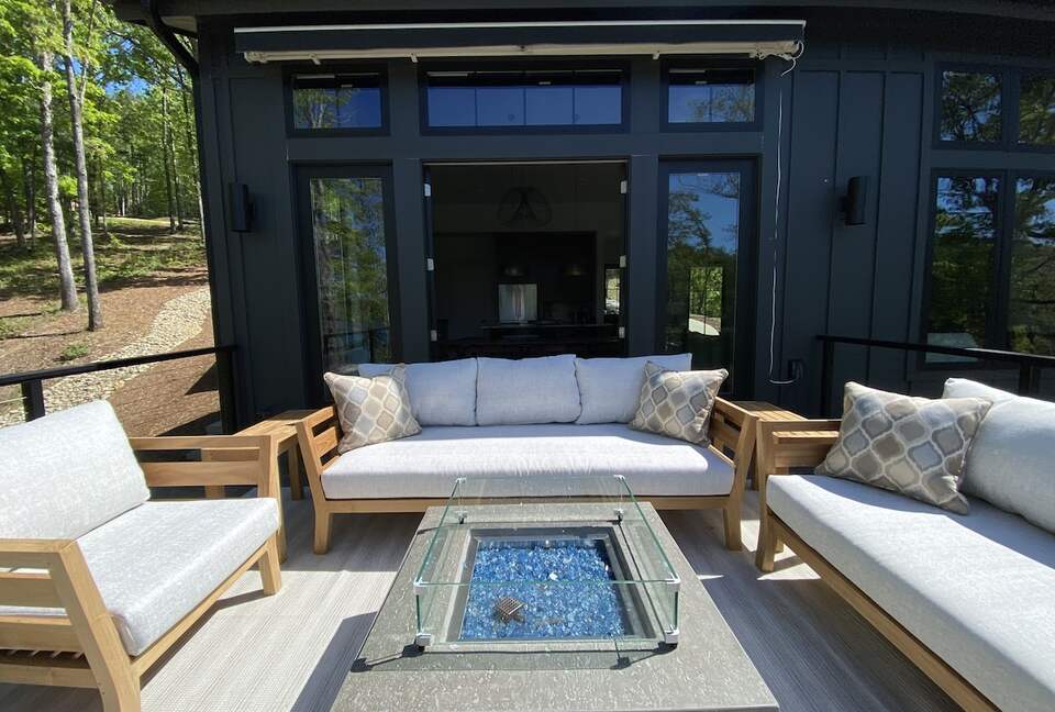 Stunning New Lake Keowee Contemporary Waterfront Home! - Six Mile, South Carolina