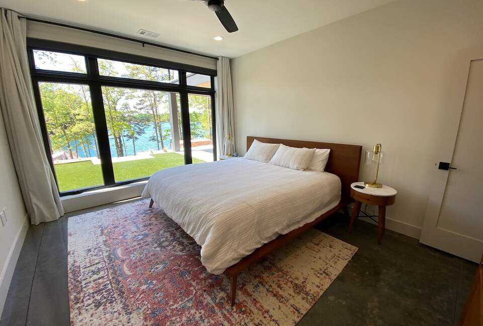 Stunning New Lake Keowee Contemporary Waterfront Home! - Six Mile, South Carolina