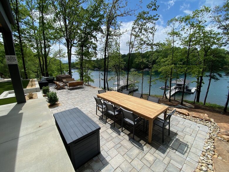 Stunning New Lake Keowee Contemporary Waterfront Home! - Six Mile, South Carolina