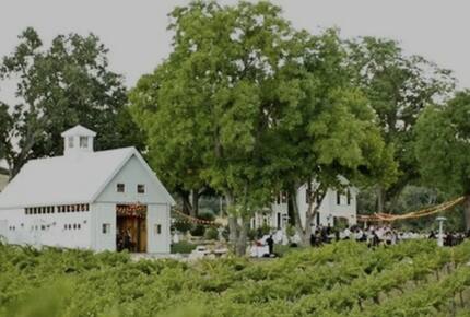 Classic Americana Farmhouse - Paso Robles, California