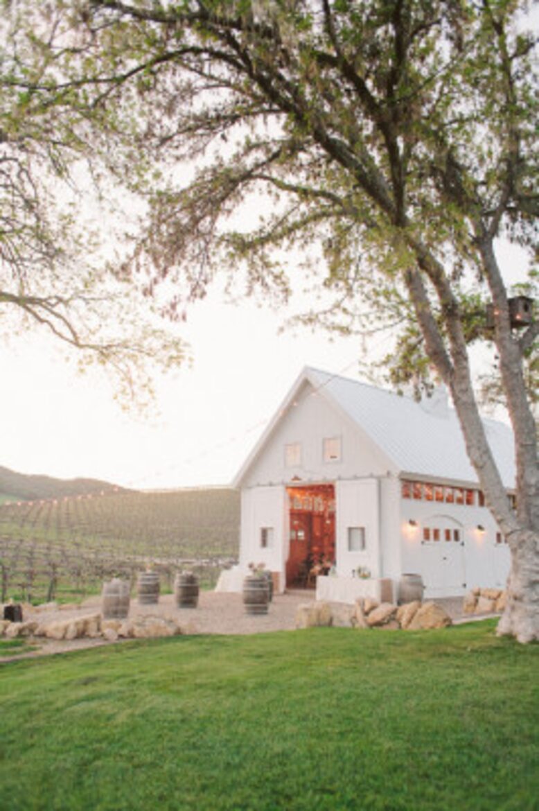 Classic Americana Farmhouse - Paso Robles, California