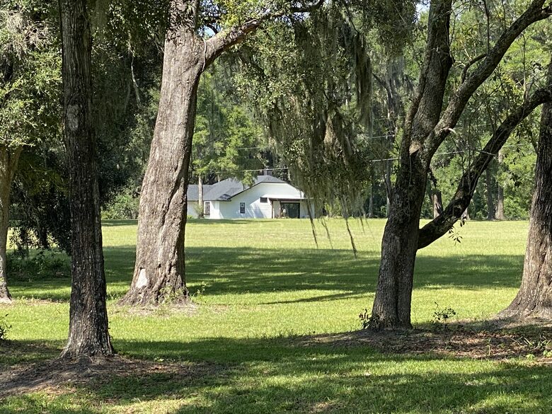 Southern Sun Ranch Cottage - Newberry, Florida