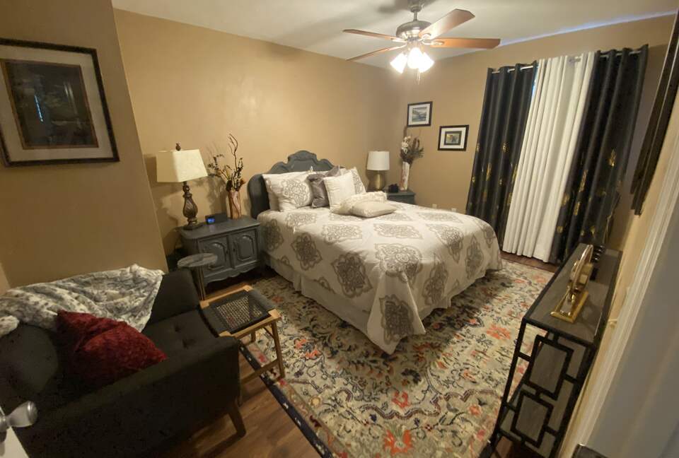 Southern Sun Ranch Cottage - Newberry, Florida