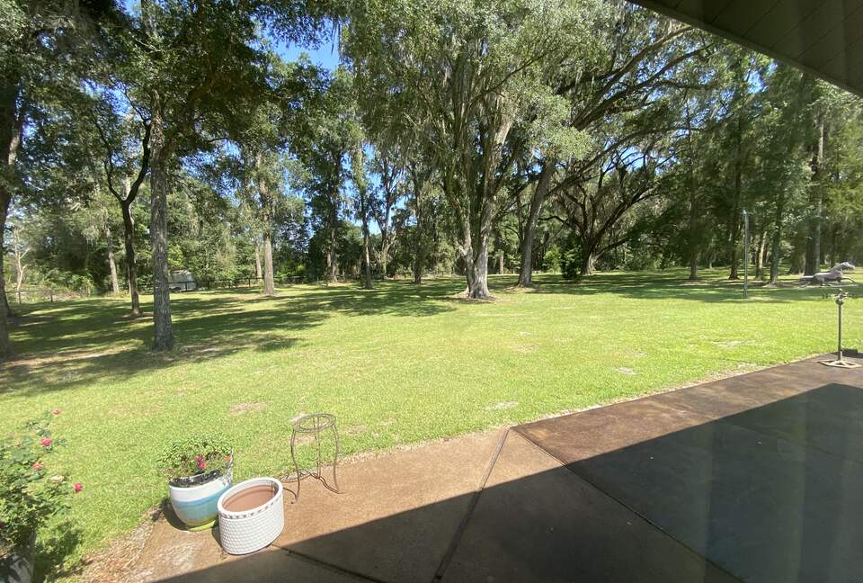 Southern Sun Ranch Cottage - Newberry, Florida
