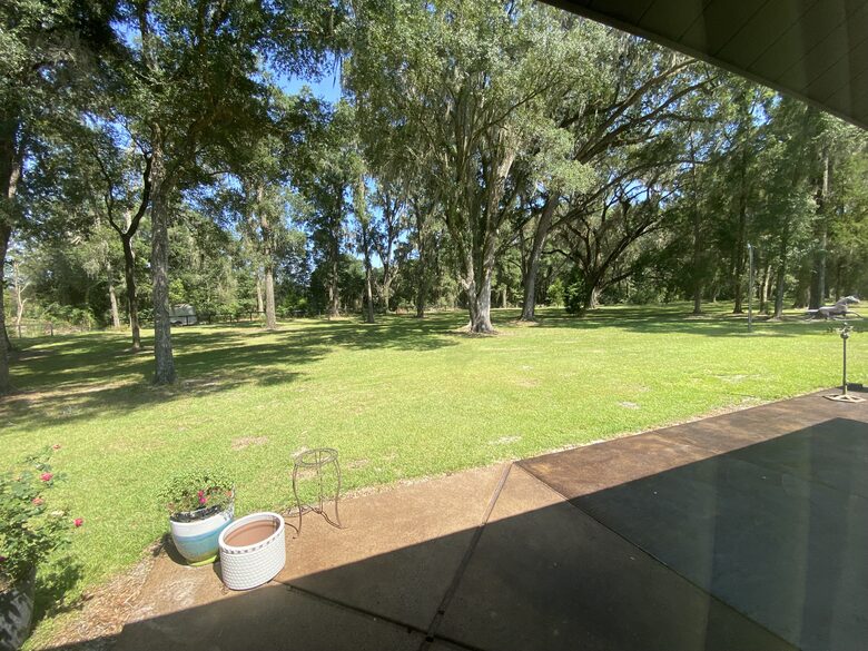 Southern Sun Ranch Cottage - Newberry, Florida