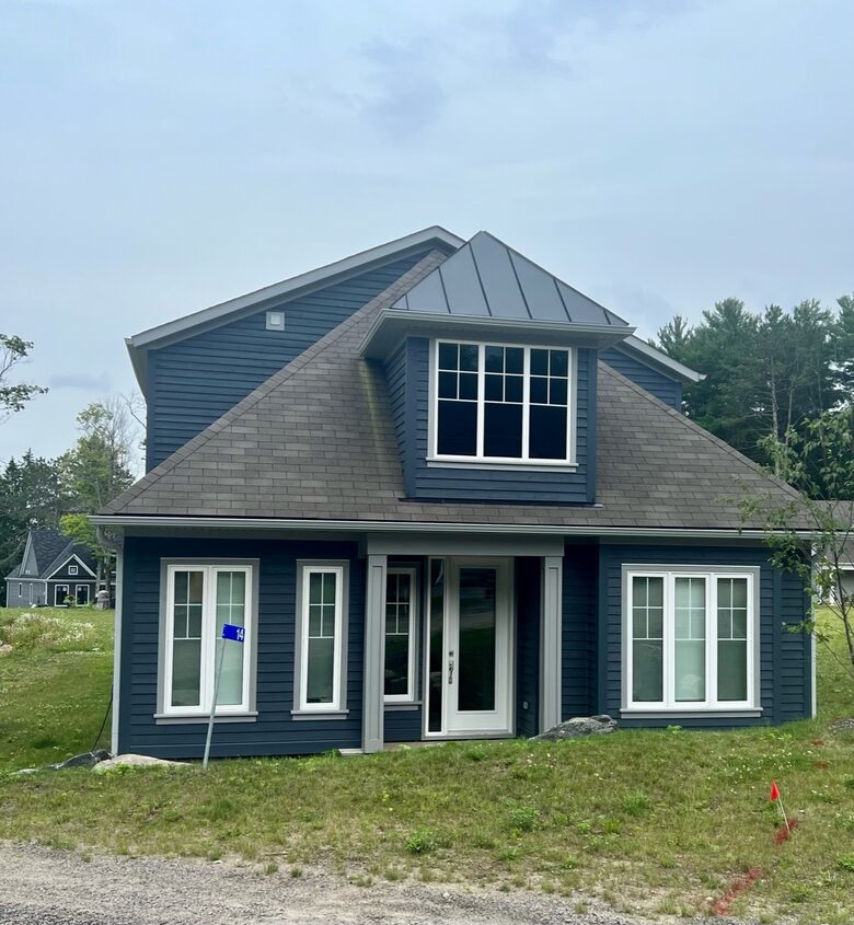 Charming Waterfront Cottage - Minett, Canada