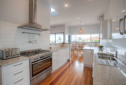 Coffs Jetty Beach House - Coffs Harbour, Australia