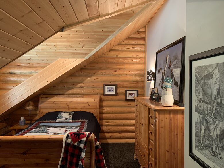 Snowman bedroom upstairs