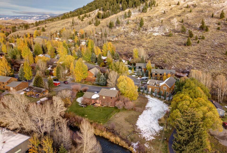 Abode at Palomino Ridge - Jackson, Wyoming