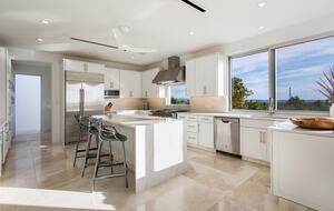 Kandara | Modern Oceanside Villa