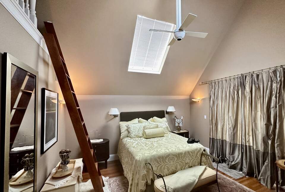 Elegant Flat Near Golden Gate Park - San Francisco, California