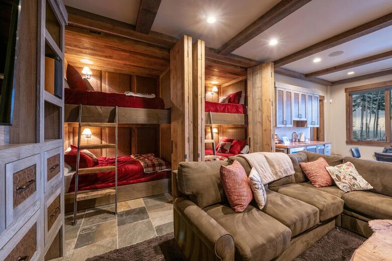 Lazy Day Chalet | Ski in/Ski out - Park City, Utah