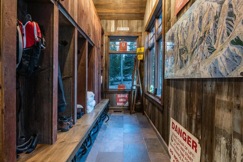 Lazy Day Chalet | Ski in/Ski out - Park City, Utah